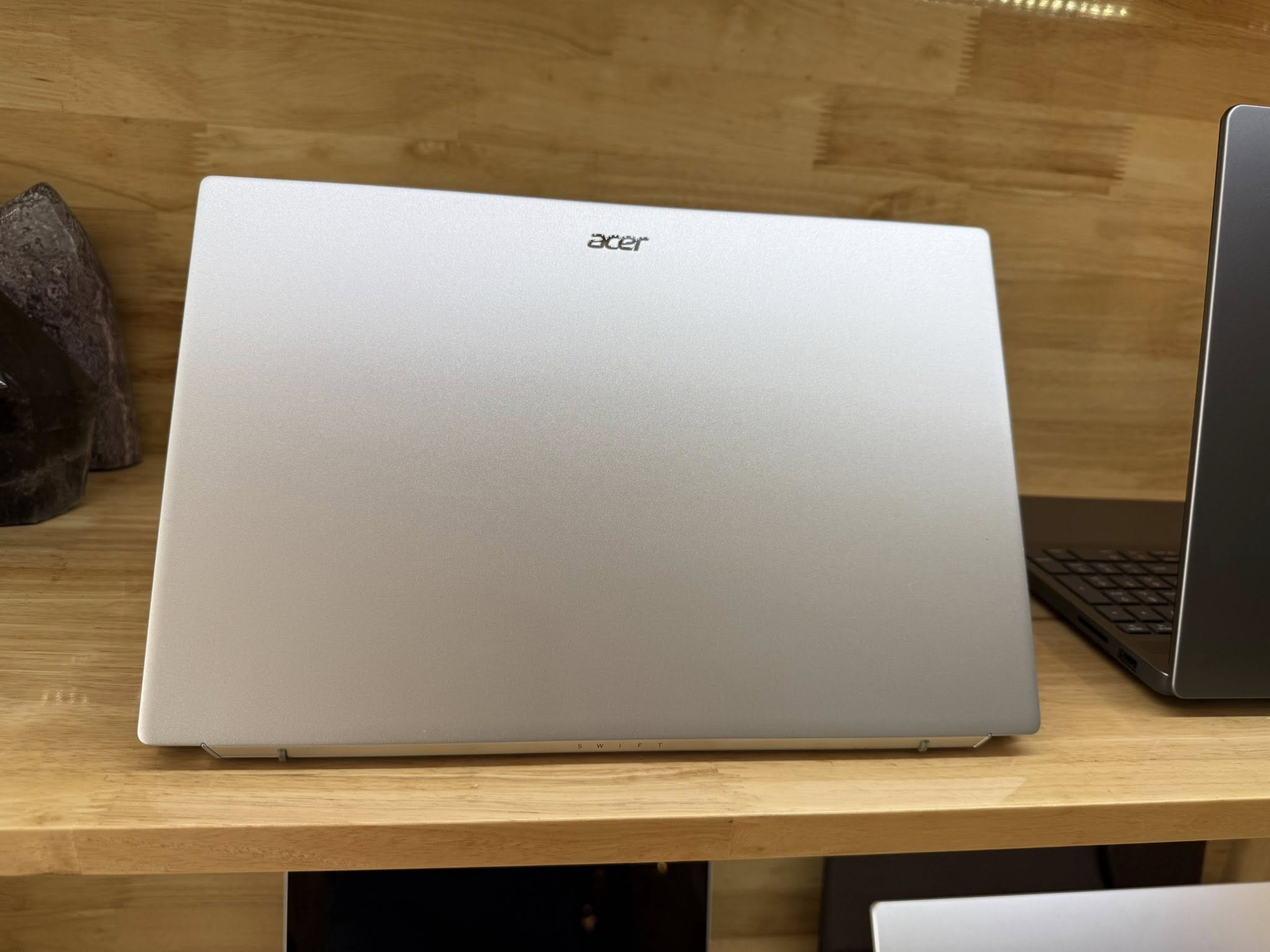 Acer Swift 3 i5 1240p/8G/512G/14.0 2k5 full nhôm led phím