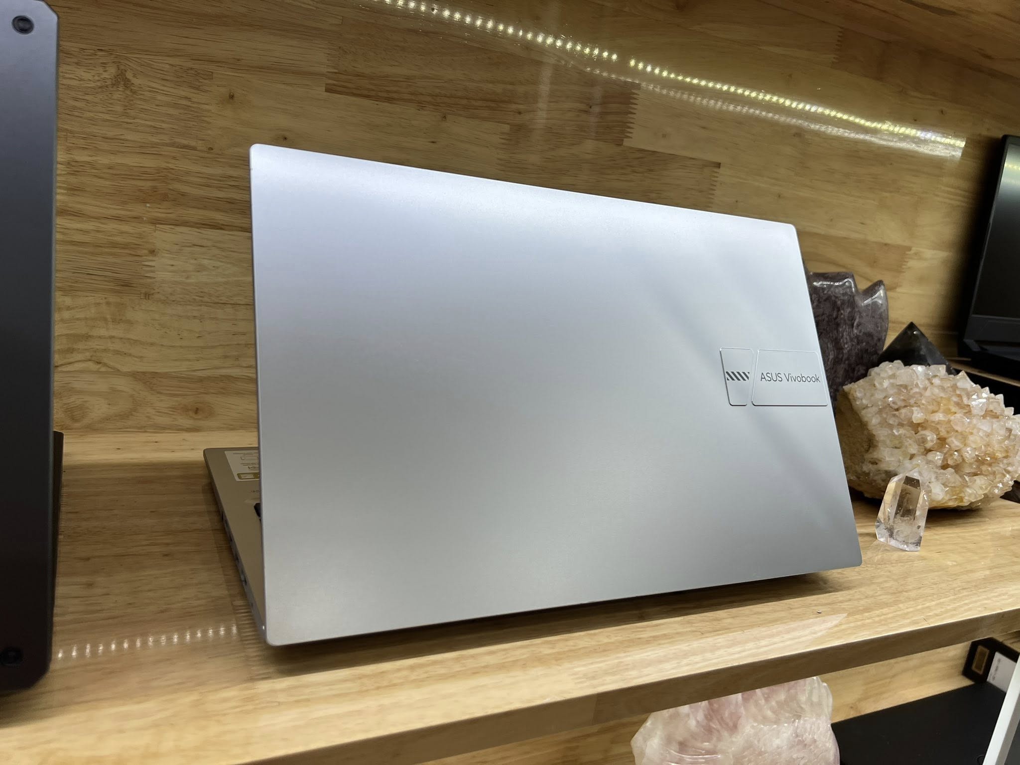 Asus A1505 Oled I5 12500H/16G/512G/15.6 Oled/Win11