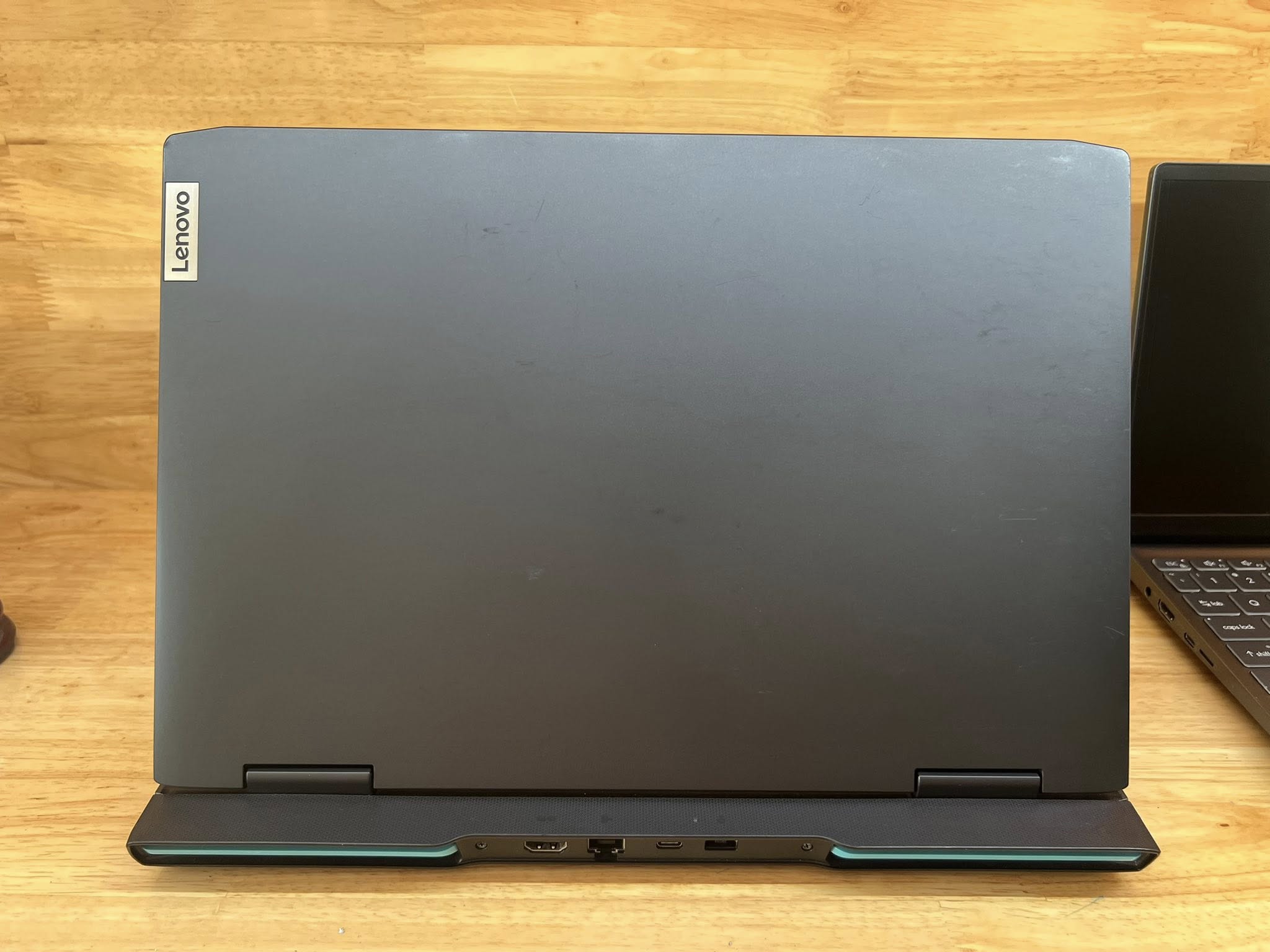 Lenovo IdeaPad Gaming 3 I5 12500H / 16G / 512GB / RTX 3050 4G / 15.6 FHD 120hz / WIN 11