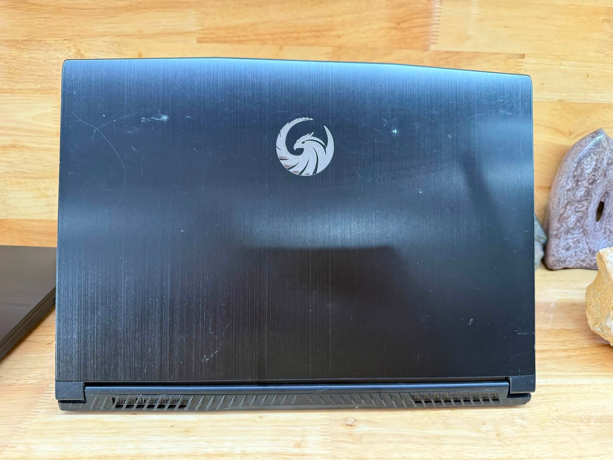Laptop Gaming MSI Bravo Ryzen 5 4600H/16G/512G/RX 5300 ~ 1650/15.6 FHD 144hz pin new